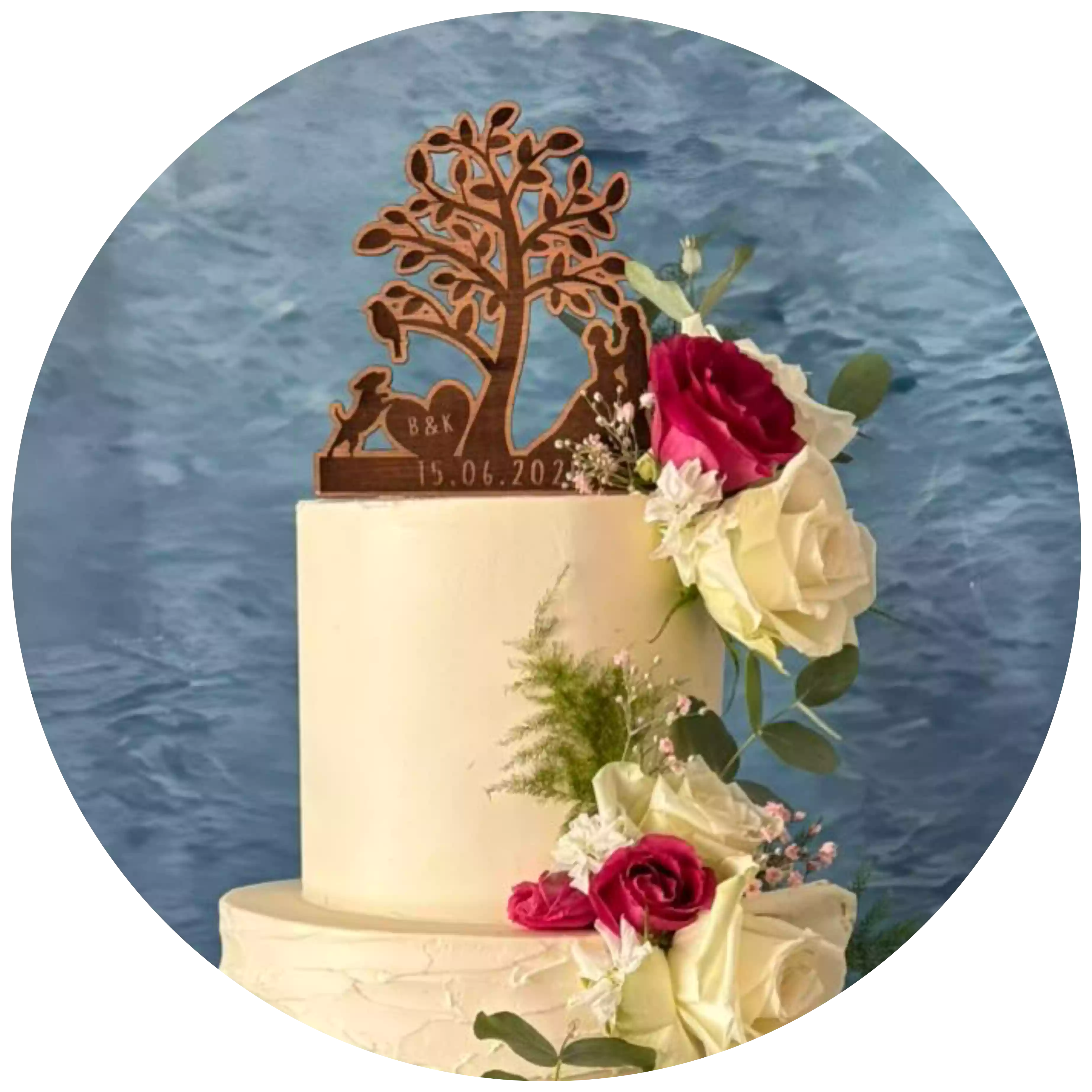 Cake topper